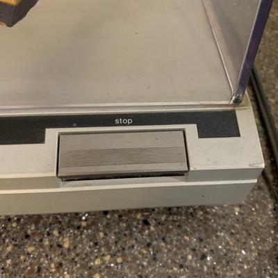 LOT 70 L: Technics Frequency Generator Servo Turntable System Model #SL-B2