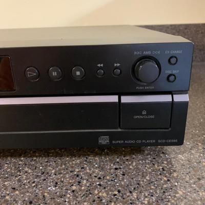 LOT 71 L: Sony Super Audio CD Player Model #SCD-CE595
