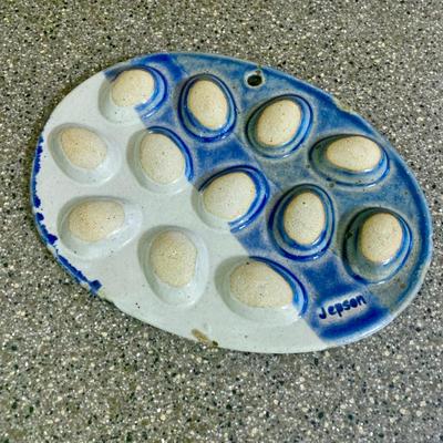 LOT 74 K: Blue & White Pottery Collection: Foo Dog & Blossoms Chinese Ginger Jar, Louisville Stoneware Smithsonian Institute...