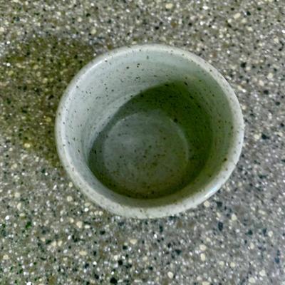 LOT 74 K: Blue & White Pottery Collection: Foo Dog & Blossoms Chinese Ginger Jar, Louisville Stoneware Smithsonian Institute...