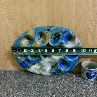 LOT 74 K: Blue & White Pottery Collection: Foo Dog & Blossoms Chinese Ginger Jar, Louisville Stoneware Smithsonian Institute...