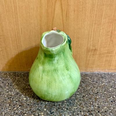 LOT 75 K: Goldendawn Johnson Bros. English Pale Yellow China Set & Ceramic Fruit Kitchenware