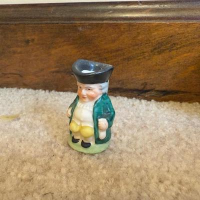 LOT 102B: Very Mini Toby Mugs & Jugs - Royal Doulton, Goebel, The American Potter NYWF