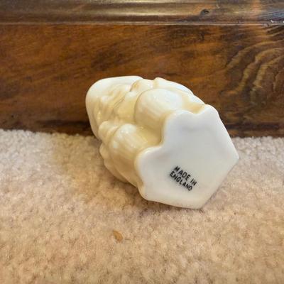 LOT 102B: Very Mini Toby Mugs & Jugs - Royal Doulton, Goebel, The American Potter NYWF