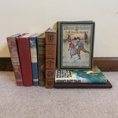 LOT 103B: Antique 1917 Hans Brinker or The Silver Skates by Mary Mapes Dodge, 1954 Grimm's Fairy Tales, 1941 Aesop's Fables,...