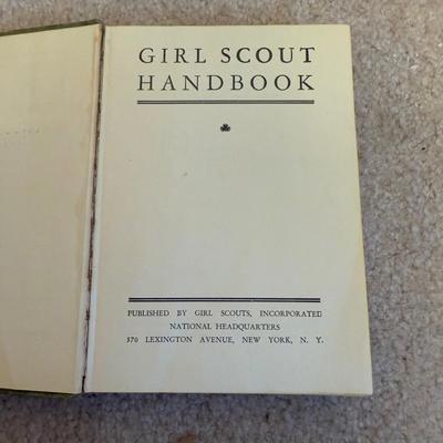 LOT 104B: 1933 Girl Scout Hand Book, 1953 Joan of Arc, Vintage Alice's Adventures in Wonderland, 1947 Little Women & Little Men...