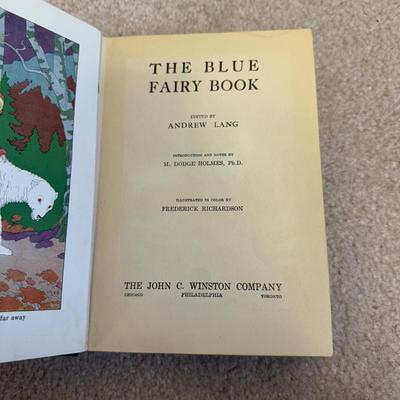 LOT 105B: Vintage 1930 Andrew Lang’ Red & Blue Fairy Books