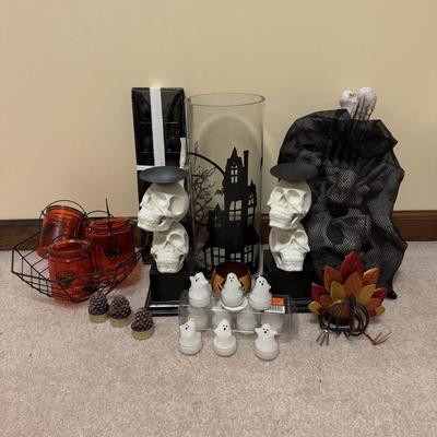 LOT 109B: Huge Lot of Halloween & Autumnal Home Decor