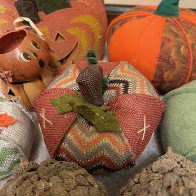 LOT 109B: Huge Lot of Halloween & Autumnal Home Decor