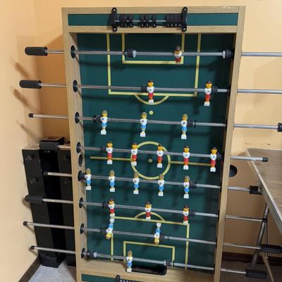 LOT 110B: World Championship Soccer Foosball Table Model #25008 MF