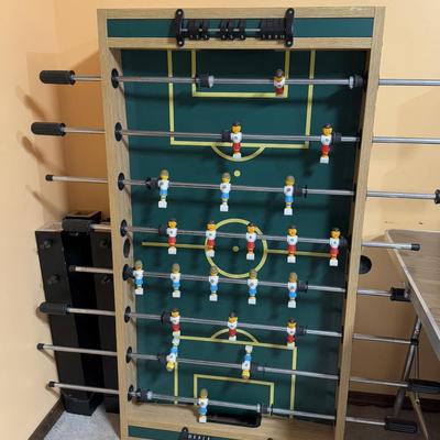 LOT 110B: World Championship Soccer Foosball Table Model #25008 MF