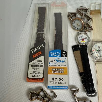 LOT 113J: Watches & Watchbands - Bugs Bunny Armitron Quartz, Rumours & More