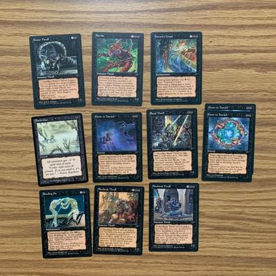 LOT 141 C: Magic The Gathering: 1993 - 1999 Black Card Collection
