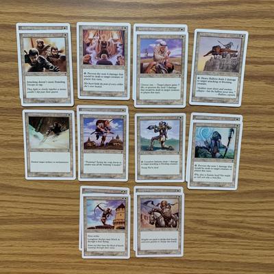 LOT 142 C: Magic The Gathering: 1993 - 2002 White Card Collection