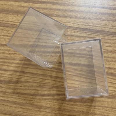 LOT 143 C: Magic The Gathering: 1993 - 1999 Protector Sleeves, Glass Tokens, Hard Cover Deck Case, & Artifact, Summons, & Land...