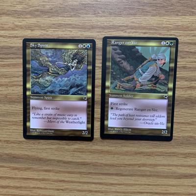 LOT 143 C: Magic The Gathering: 1993 - 1999 Protector Sleeves, Glass Tokens, Hard Cover Deck Case, & Artifact, Summons, & Land...