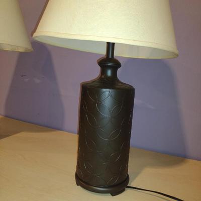 Pair of Table Top Lamps with Shades- Approx 31" Tall