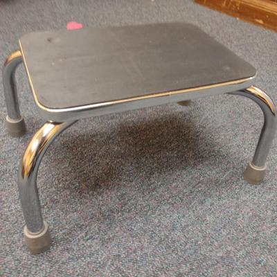 Metal Frame Step Stool