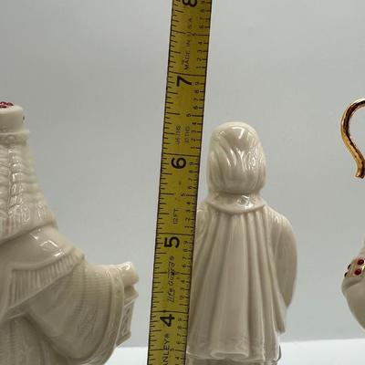 LENOX China Jewels Collection Bone China Nativity Set, 1993-1994