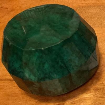 3100 Carat Natural Emerald Giant Stone