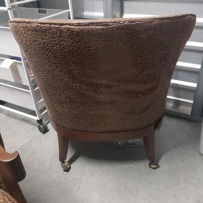 Pair of Vintage Baker Barrel Chairs (1018BR-KD)