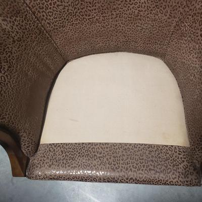 Pair of Vintage Baker Barrel Chairs (1018BR-KD)