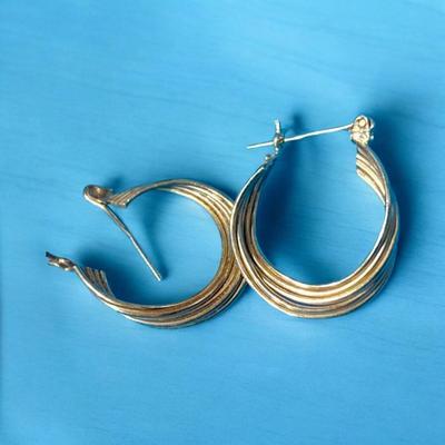 14k Yellow Gold Estate Hoop Earrings