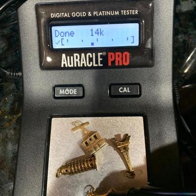 Nice Lot / 14k Yellow Gold Charms From Around The World - 27 grams