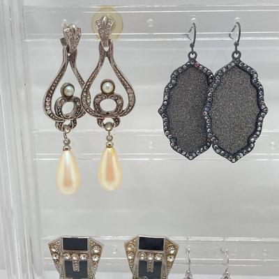 LOT 36: Collection of Pierced Dangle Earrings and Intricate Beaded / Stone Hair Combs