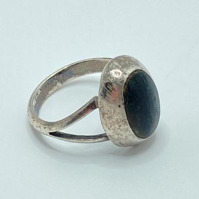 LOT 38: Sterling Ring Collection - Onyx, Hand Crafted and Faux Stone (Sizes 5.5 to 9)