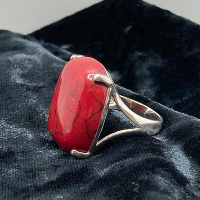 LOT 38: Sterling Ring Collection - Onyx, Hand Crafted and Faux Stone (Sizes 5.5 to 9)