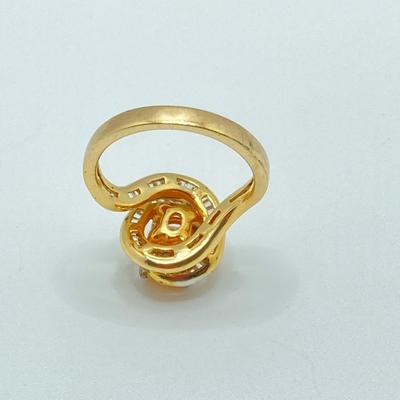 LOT 42: Sterling / Gold Vermeil Topaz Ring - Sz 7.5