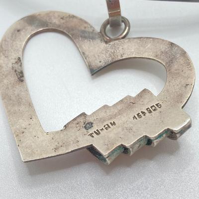 LOT 113: Taxco Mexico Sterling Silver Heart Pendant Necklace - TW 28g