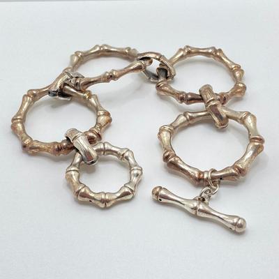 LOT 117: Awesome Sterling Toggle Bracelet - TW 34.6g, 9"