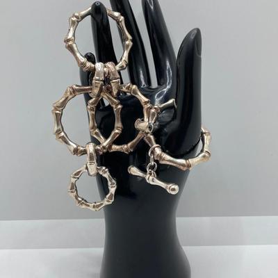 LOT 117: Awesome Sterling Toggle Bracelet - TW 34.6g, 9"