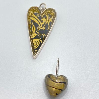 LOT 118: Collection of Vintage Pendants and More