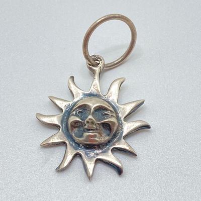 LOT 118: Collection of Vintage Pendants and More