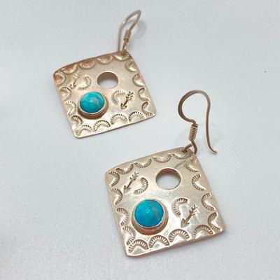 LOT 120: Vintage Taxco Sterling Pierced Earrings - TW 39.7g