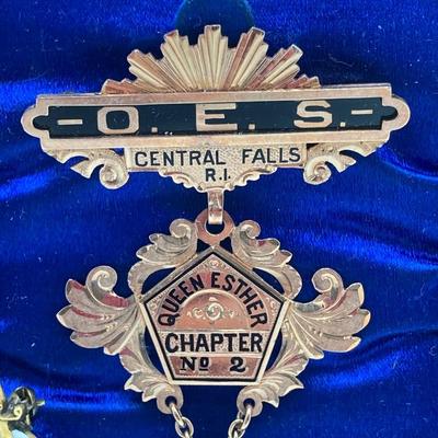 LOT 127: Antique 1909 Order of the Eastern Star Queen Esther Large Eastern Star Medal Pin with Small Enamel Free Mason Collar Pin in...