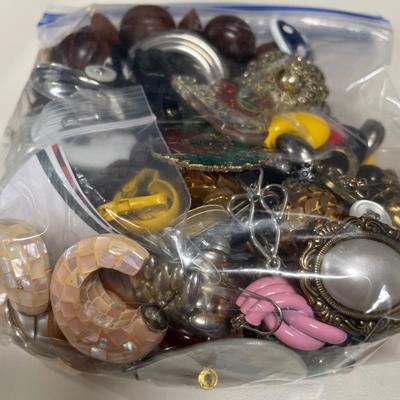 Grab bag of jewelry