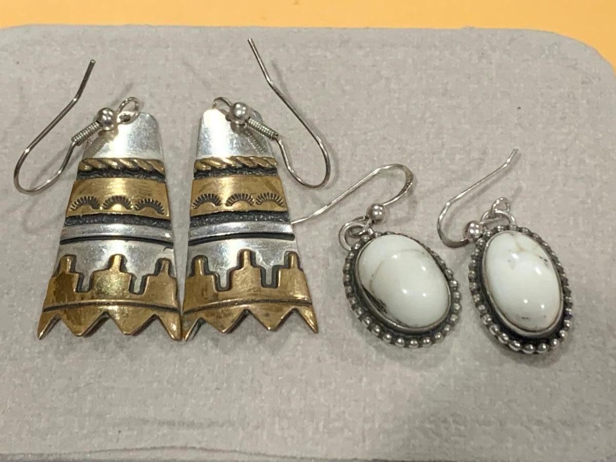 Native American Thomas Singer Vintage Sterling Silver Buffalo Earrings Native American Thomas Singer Vintage Sterling Silver Buffalo Earrings