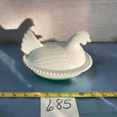 Vintage Milk Glass Hen on Nest