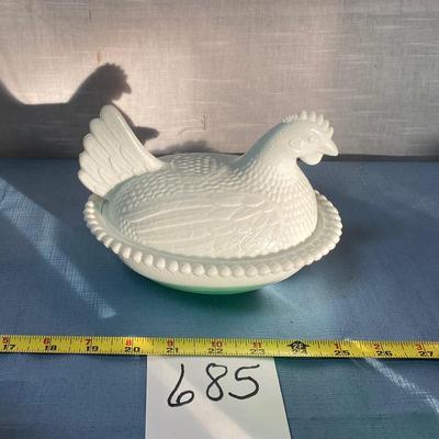 Vintage Milk Glass Hen on Nest