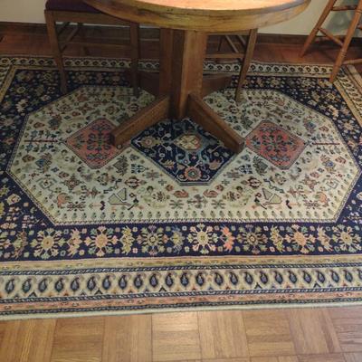 Area Rug- Approx 92" x 66"