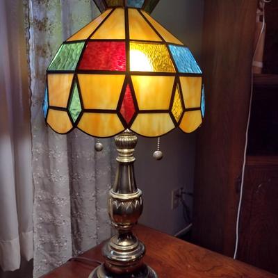 Tiffany Style Stained Glass Table Top Lamp (Choice B)
