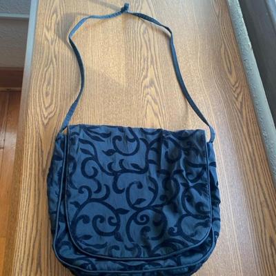 7 Fun Purses: Message to buy individually.