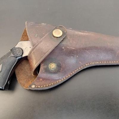 Antique Smith & Wesson .32 CTG Double Action 5 Cylinder Revolver Patent Dates 1880, 1882, 1886