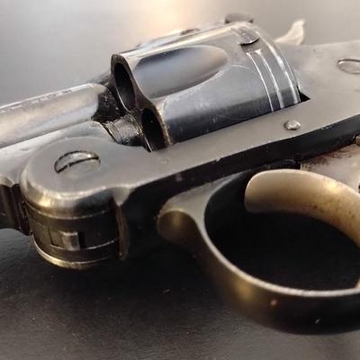 Antique Smith & Wesson .32 CTG Double Action 5 Cylinder Revolver Patent Dates 1880, 1882, 1886