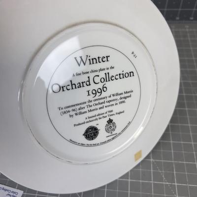 4 Seasons 1996 William Morris Collector Plate, Fine Porcelain