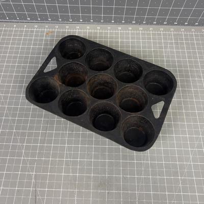 Cast Iron  VINTAGE Muffin Pan 